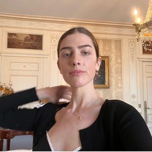 Meet your Posher, Natasha